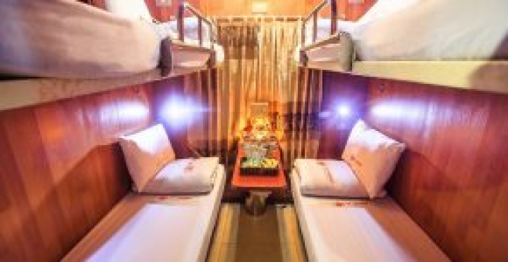 TÀU PUMPKIN EXPRESS